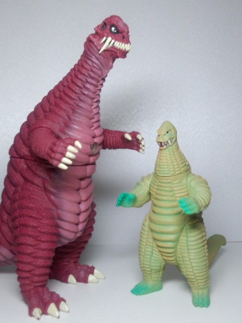 サウンドバトラー「パワードレッドキング♂」 : 怪獣バイパス