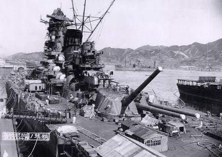 歴史 戦艦 大和 の3連装砲塔は 砲塔ひとつで駆逐艦1隻よりも重い ケタ外れの巨大砲塔を動かす意外な力とは 歴ネタまとブ