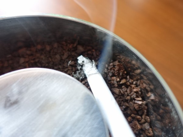 脱臭剤 コーヒー豆の出し殻 抽出後の出がらし で脱臭剤を作る 鳥取の社長日記