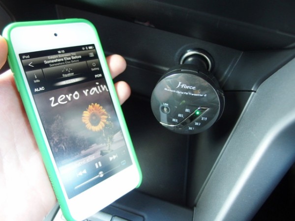 Bluetooth Fmトランスミッターとは 車のオーディオでスマートフォンの音楽を聞く 鳥取の社長日記