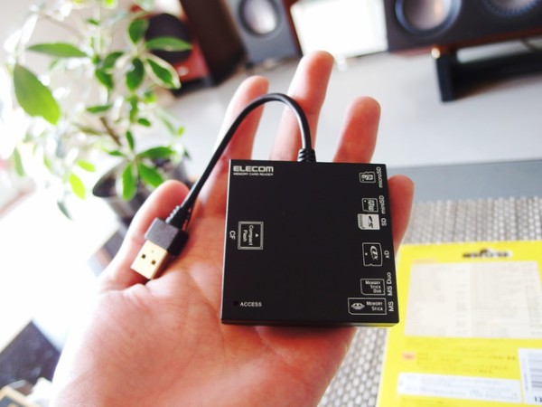 xDピクチャーカードをPCに取り込むカードリーダーの紹介 : 鳥取の社長日記