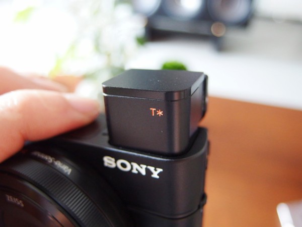 デジカメ「SONY RX100M3」開封の儀（各部外観の詳細と付属品と軽く撮影