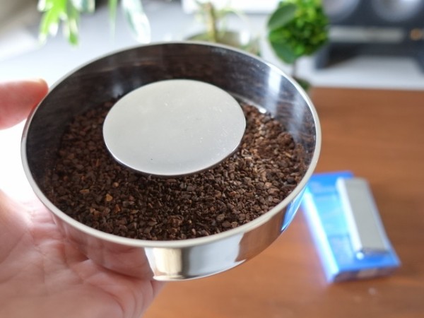 脱臭剤 コーヒー豆の出し殻 抽出後の出がらし で脱臭剤を作る 鳥取の社長日記