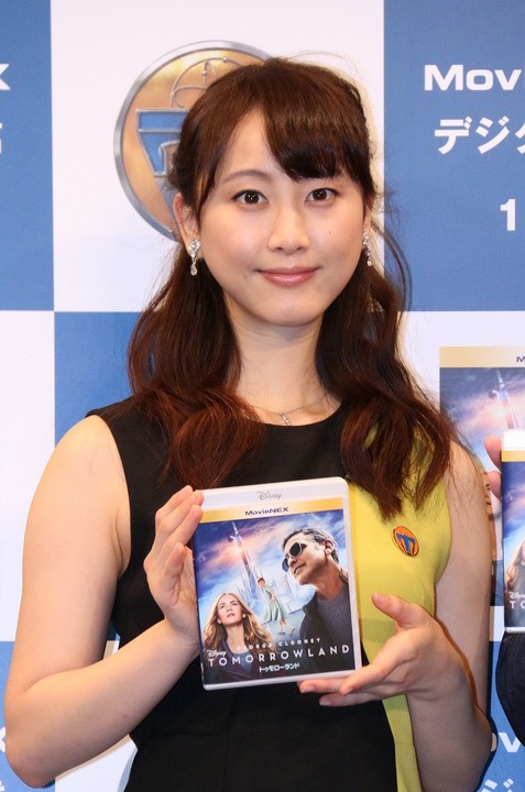 動画あり 松井玲奈がディズニー映画 トゥモローランド のイベントに登場 松井玲奈まとめ