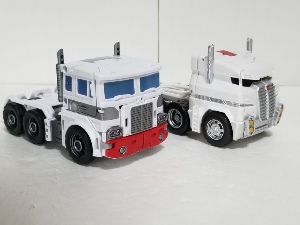 トランスフォーマーレジェンズ　ウルトラマグナス+PC-17 Perfect Effect PC-17 Core Magunus for Ultra Magnus （CW/LG