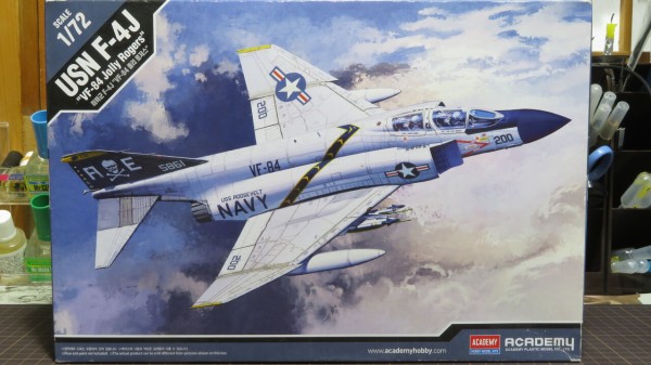 アカデミー 1/72 F-4J ファントムⅡ を作る 第2回 : Fighting