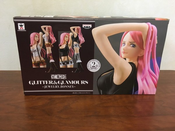 レビュー ワンピース Glitter Glamours Jewelry Bonney ボニー レアカラー ニコ ロビン 通常カラー フィギュア サンザイ ﾜﾝﾋﾟｰｽ ﾄﾞﾗｺﾞﾝﾎﾞｰﾙのフィギュアをレビュー