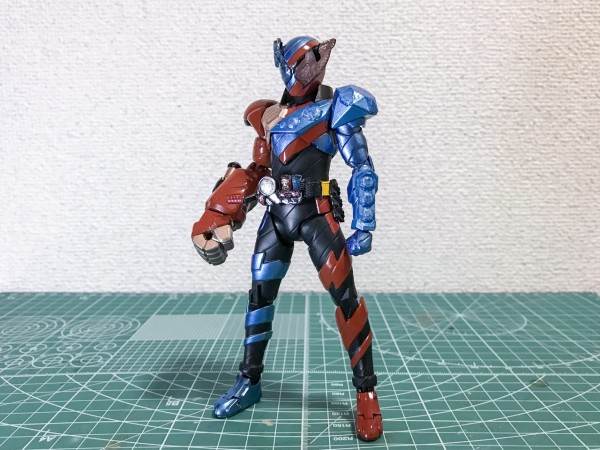 DXF 仮面ライダービルド ゴリラモンドフォームフィギュア開封
