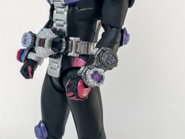 s.h.フィギュアーツ 仮面ライダージオウにデカールを貼ろう