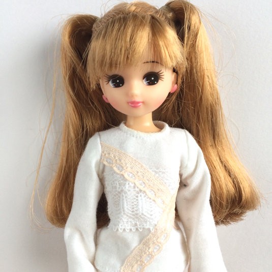 ワンピースとジャンパースカート ご縁に感謝します リカちゃん服ハンドメイド りんごぽんのおうち 札幌市