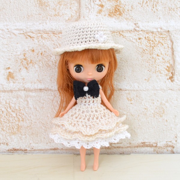 プチちゃんのコットン編みドレス リカちゃん服ハンドメイド りんごぽんのおうち 札幌市