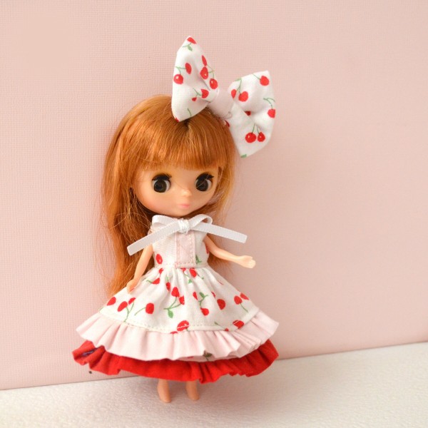 プチブライスサイズのワンピースとリボン Kindle Unlimitedに入ってみました リカちゃん服ハンドメイド りんごぽんのおうち 札幌市