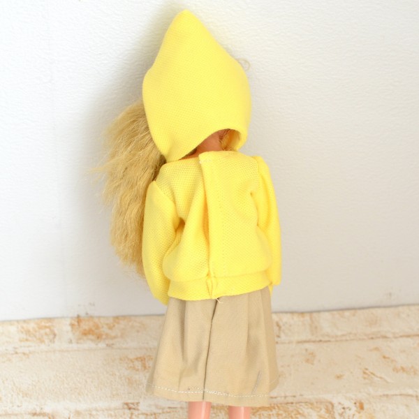 後ろ開きのパーカーの縫い方 リカちゃん服ハンドメイド りんごぽんのおうち 札幌市