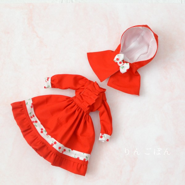 22cmドールサイズの赤ずきんセットを作りました！/靴の型紙も作り中