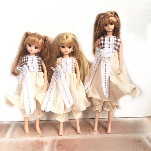 リカちゃんとジェニーちゃんにおそろいのプレゼント（；；）ご縁に感謝 