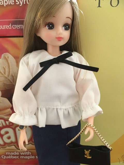 リカちゃんがたくさんのお洋服を着てくださいました リカちゃん服ハンドメイド りんごぽんのおうち 札幌市