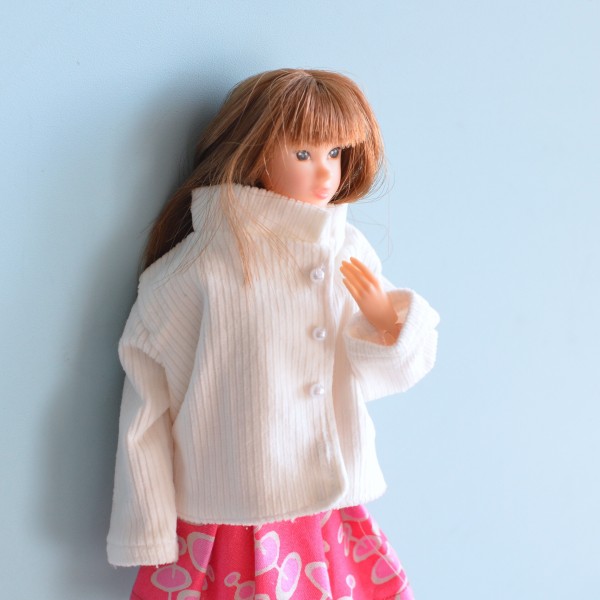 いろいろなサイズの皆さんが着られるスタンドカラーのジャケットを作り