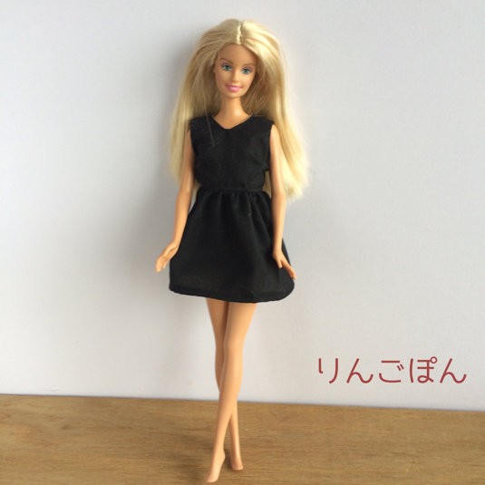 【専用】リカちゃんサイズ服　ハンドメイド28 Amazon.co.jp: タカラトミー(TAKARA TOMY) 『 リカちゃん ドレス