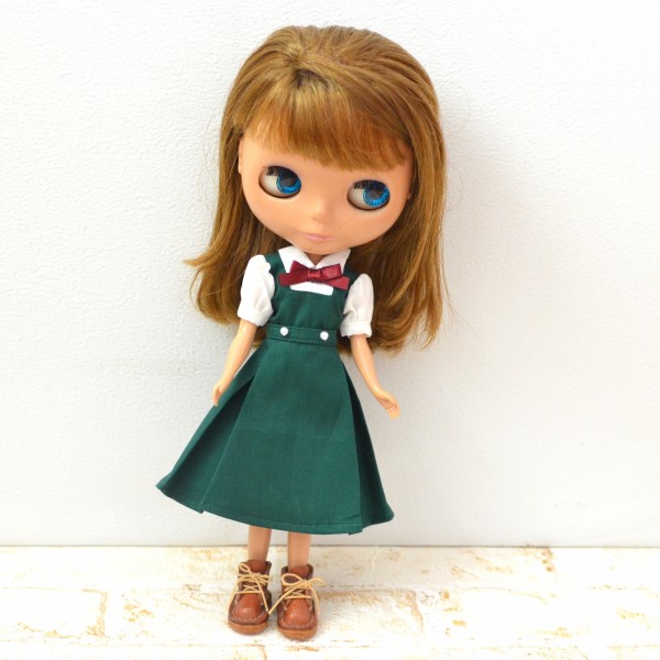 グリーンのボックスプリーツワンピース Pta活動 一応の終了 リカちゃん服ハンドメイド りんごぽんのおうち 札幌市