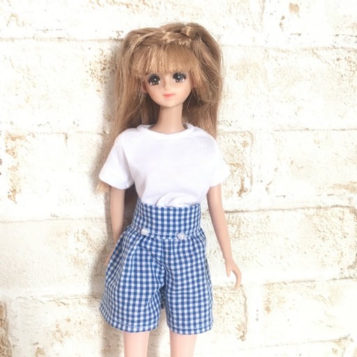 ジェニーさんサイズのTシャツとショートパンツを作らせていただきまし