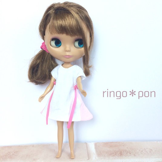 22cm、27〜30cmドールサイズのお洋服たち。ご縁に感謝し