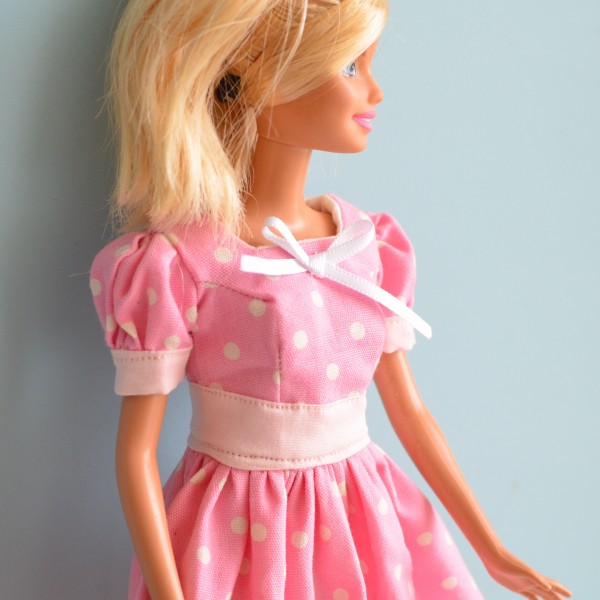 30cmドールサイズのワンピースを作りました！ : リカちゃん服