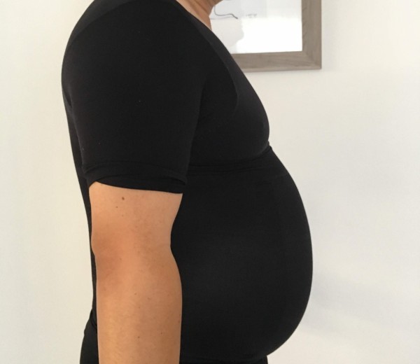 体重１２０キロの夫が加圧インナーシャツを１年間着続けた結果を公開