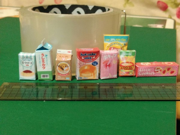 ドールハウスに使用出来そうなペーパークラフト チラシの裏