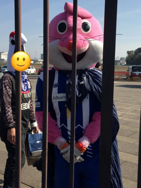 J リーグ 横浜 fc の マスコット キャラクター フリ 丸 は 何 を ...