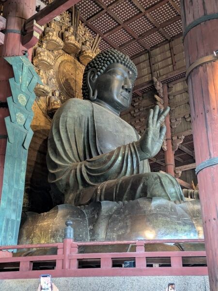 東大寺大仏殿～春日大社～奈良国立博物館～伏見 : 街と酒場をめぐる