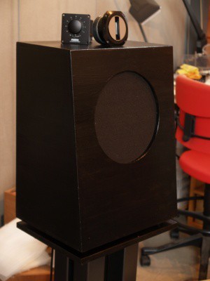 ＪＢＬ-Ｄ１２３で完成！ : ROBERTOHOUSE