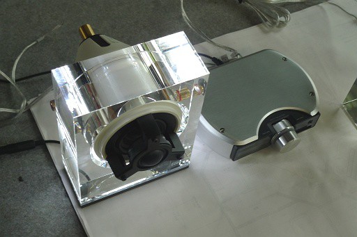 未使用 ODELIC × KENWOOD SP0001 グラススタンドスピーカー SP0001