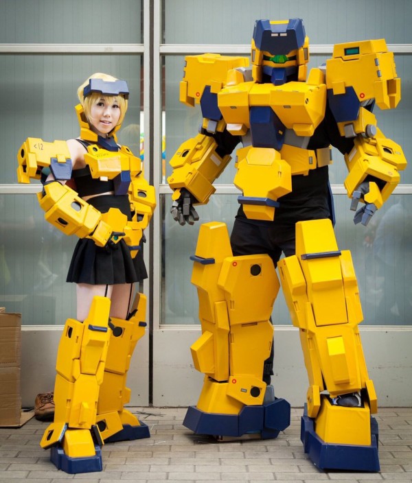 手作り 鉄製ロボット ガンダム風