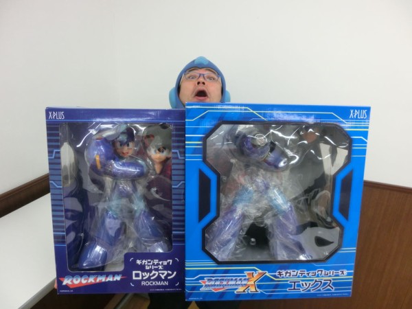 X-PLUS ギガンティックシリーズ ロックマン　完成品フィギュア pc_detail_0.jpg