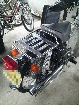 リアボックス載せ替え(バイク便の荷箱) : ホンダ スーパーカブ90を飼う三十路男の日記