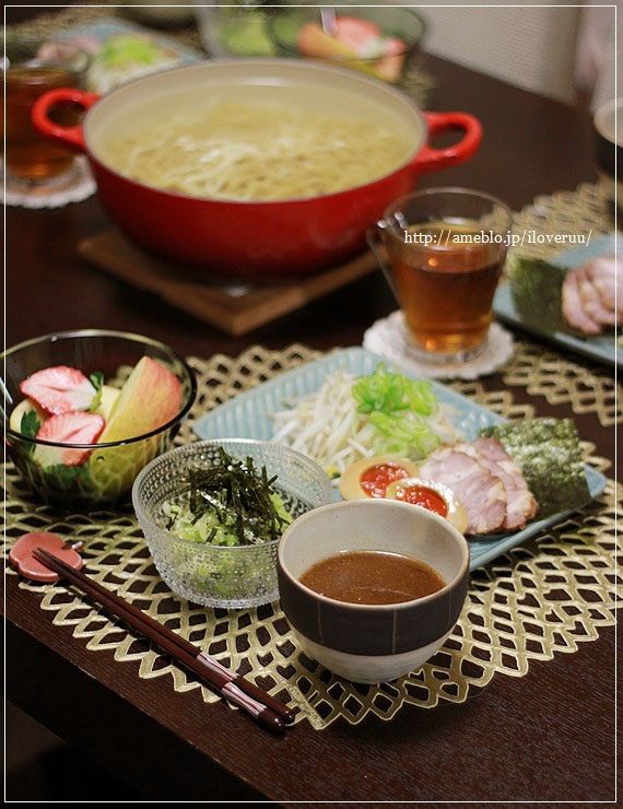 思い出したくなかったアイツとつけ麺 キャベツと海苔のサラダ るぅのおいしいうちごはん Powered By ライブドアブログ