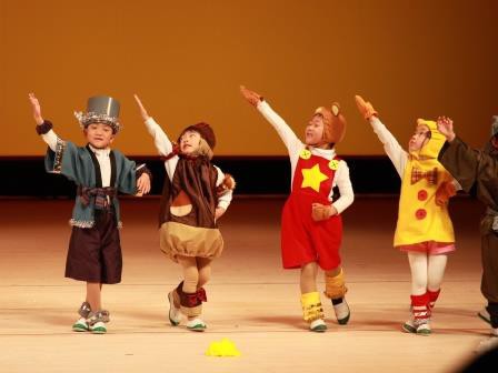 お遊戯会 ユウ メイ ミー成長記