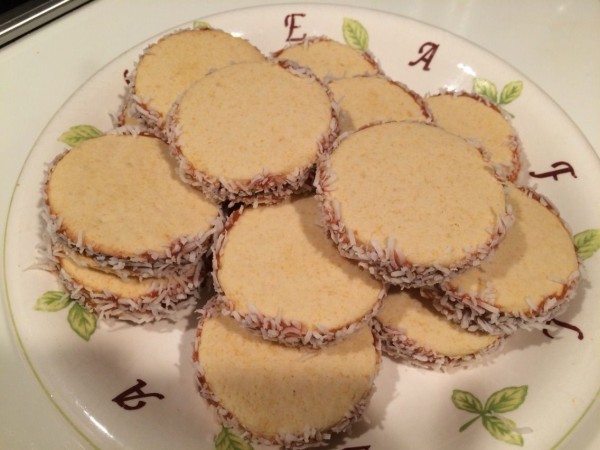 アルファホール デ マイセナ Alfajor De Maizena 外国の美味しいレシピ