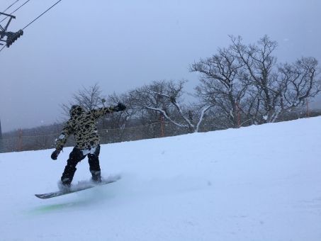 雪山 スノーボード りゃんちゃんぐ のりゃん散歩 旅行ブログ
