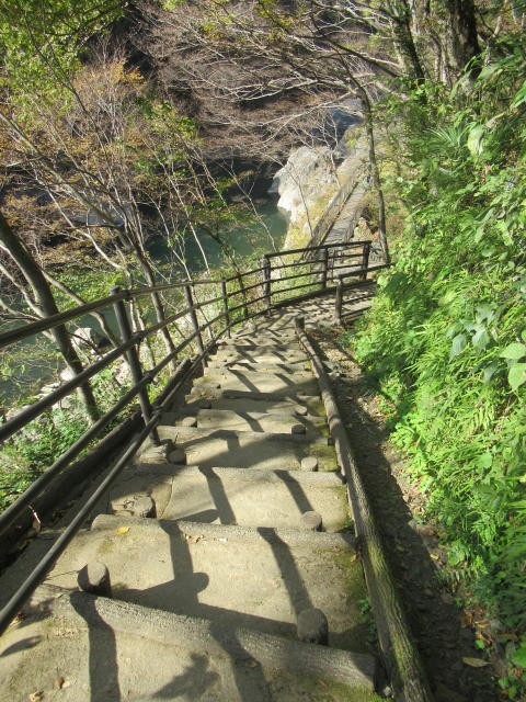 高津戸峡を歩きました！ : 赤城山が好き