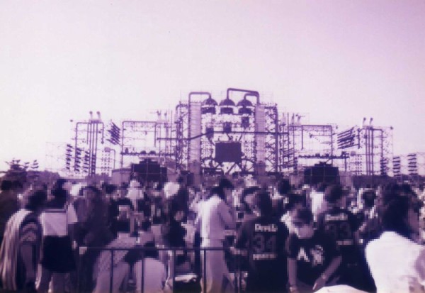 1997.8.9 THE ALFEE 「EMOTIONAL FIELD／初日」 : やれんのか！