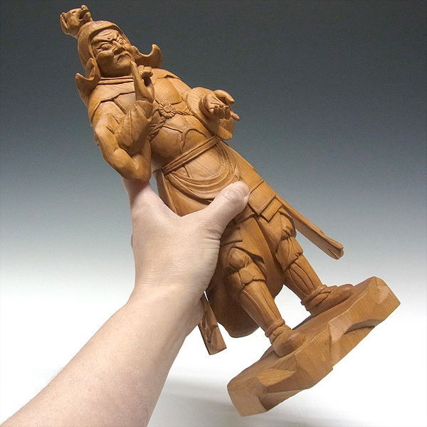 お面手彫り迷企羅大将
