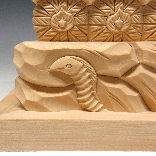 桧/檜(ヒノキ) 三面大黒天(俵座) 高さ：23cm （販売・木彫り