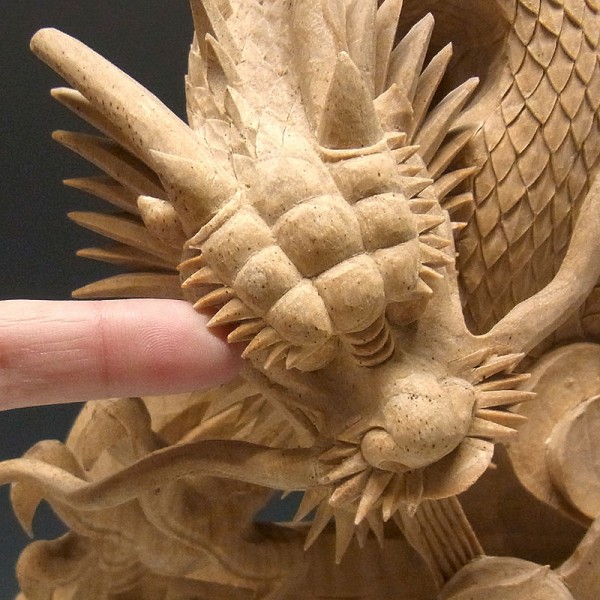 楠/樟(クス) 白木 最上彫り双龍 高さ：53cm （販売・木彫り