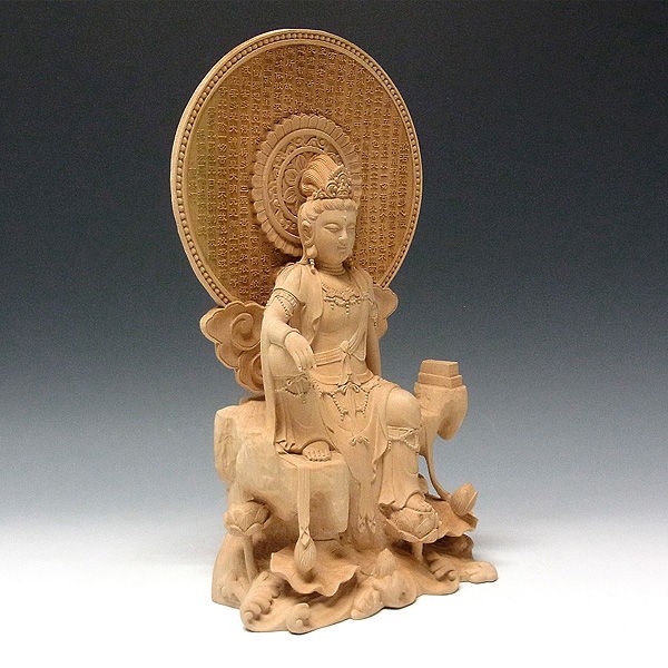 水柘植/水黄楊(ミズツゲ) 心経観音(般若心経光背) 高さ33cm (ガラス