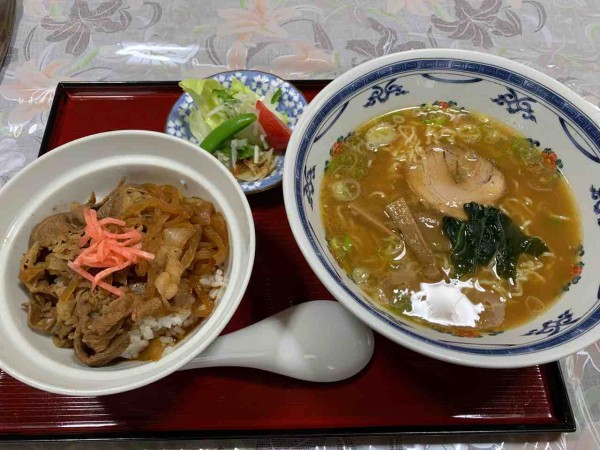 □🍜ツーリング途中に立ち寄りたい！「せせらぎ街道沿い」アップタウン