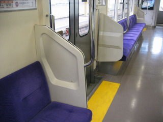 電車内での立ち方 リハビリテーション科有床診療所のお仕事