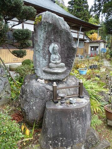 龍頭寺 （遊佐町） : くぐる鳥居は鬼ばかり
