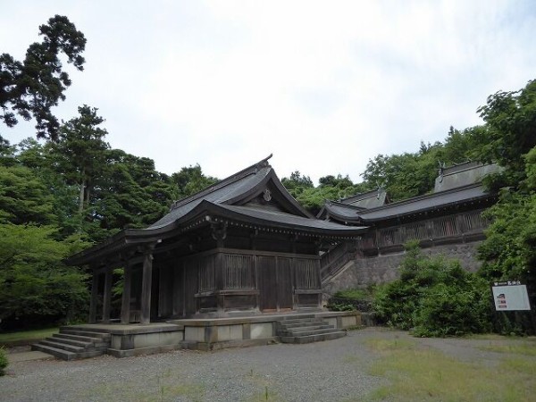 大物忌神社 （吹浦口ノ宮） ～其之弐 : くぐる鳥居は鬼ばかり