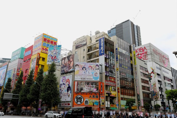 ２０１９年９月２２ 日 秋葉原に展示されていたフィギュアを撮影してきました さえひろでいず